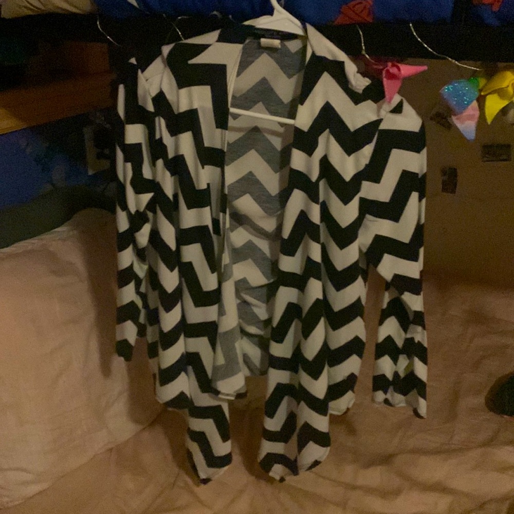 Women’s large absolute angel black and white blazer